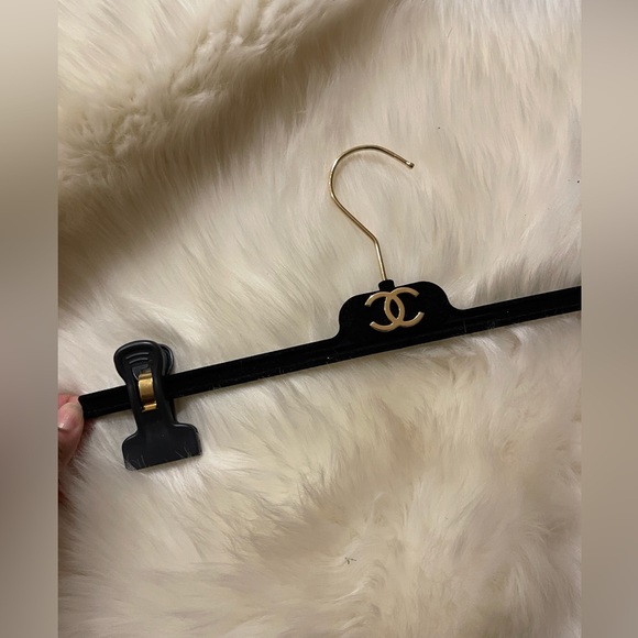 Authentic Chanel Garment Bag + Pant/Skirt Velvet Hanger - Picture 3 of 7